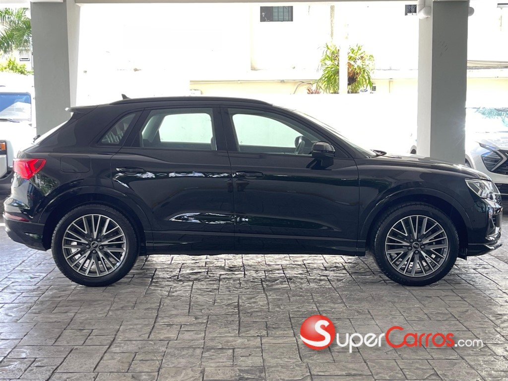 2026 Audi Q3 35 TFSI Advance Plus — foto 4 / 10