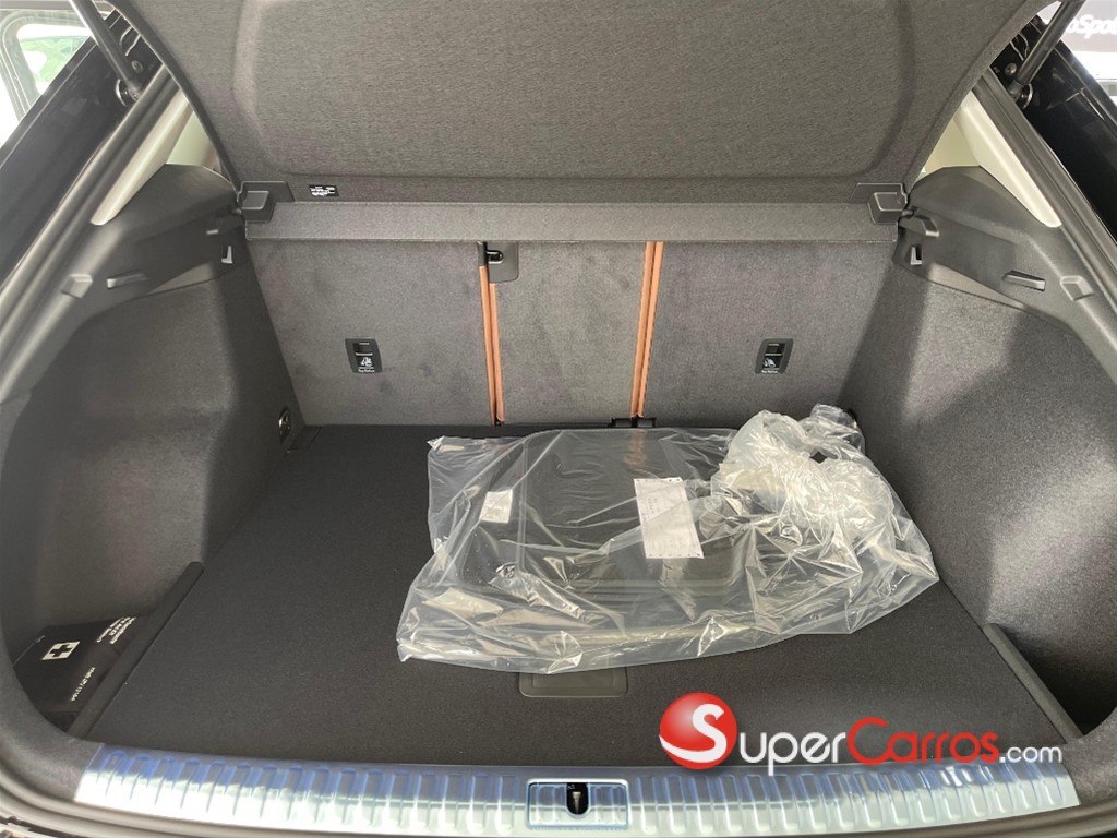2026 Audi Q3 35 TFSI Advance Plus — foto 9 / 10