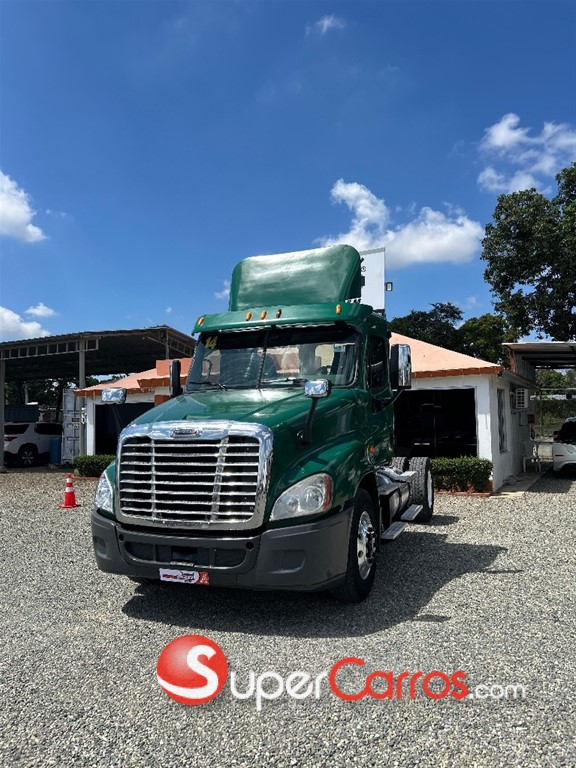 2014 Freightliner Cascadia — foto 2 / 6