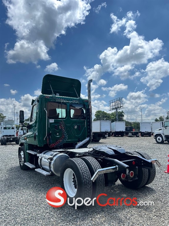 2014 Freightliner Cascadia — foto 6 / 6