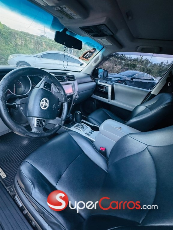 2011 Toyota 4 Runner Limited — foto 10 / 10
