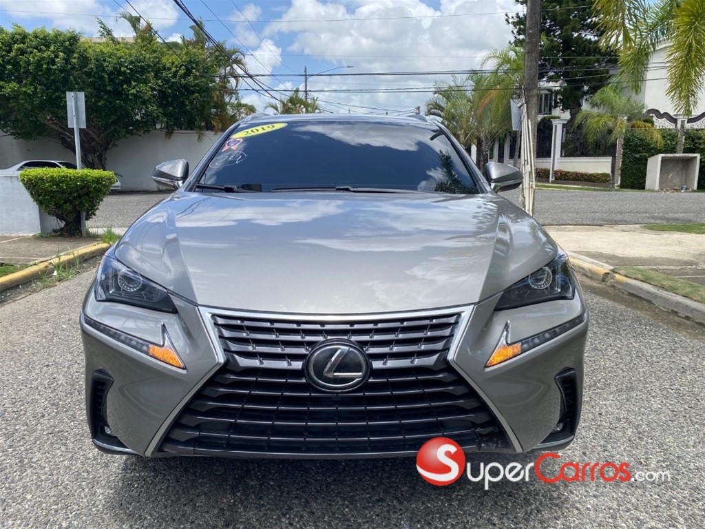 2019 Lexus NX 300 F Sport — foto 10 / 12