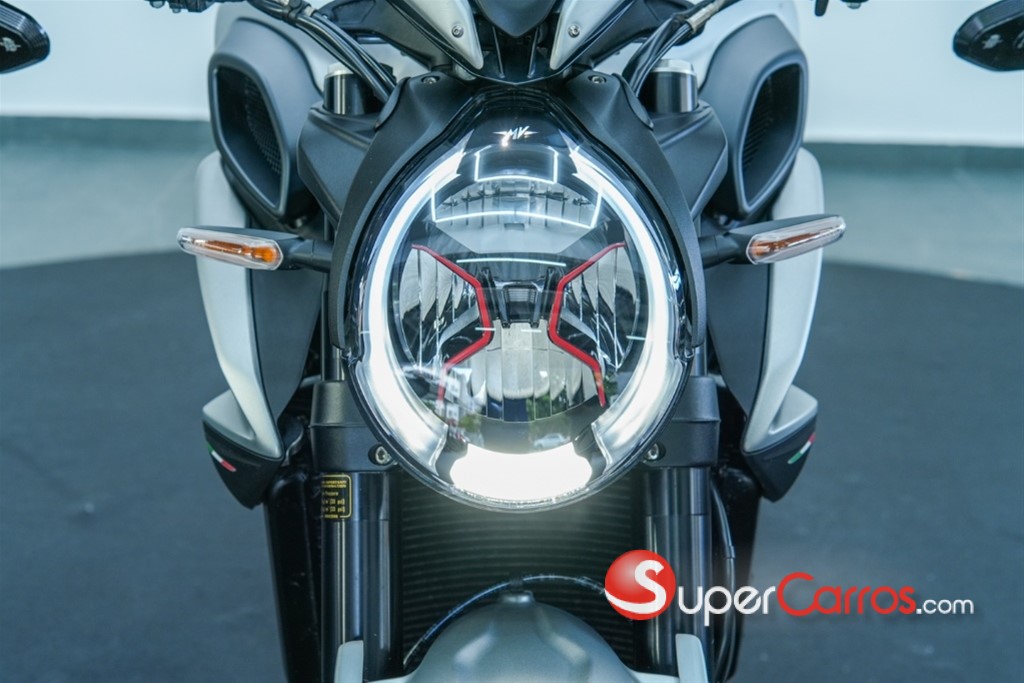 2022 MV AGUSTA DRAGSTER 800 RR — foto 3 / 10