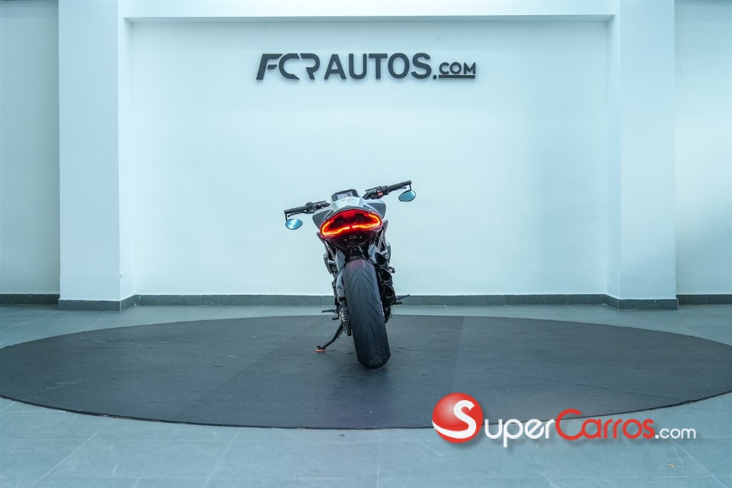 2022 MV AGUSTA DRAGSTER 800 RR — foto 5 / 10