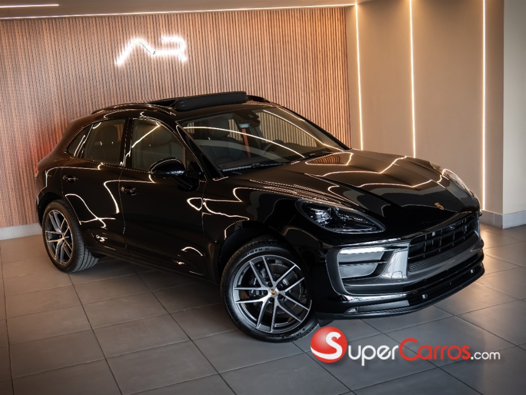 2025 Porsche Macan T — foto 2 / 12