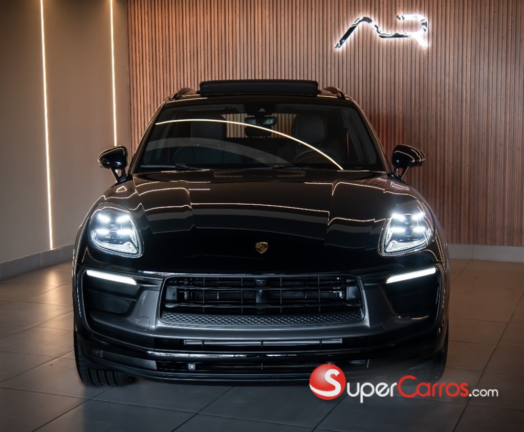 2025 Porsche Macan T — foto 3 / 12