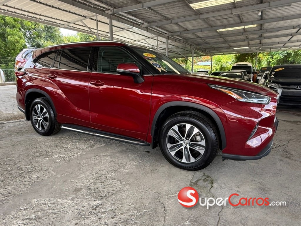 2021 Toyota Highlander XLE — foto 7 / 9