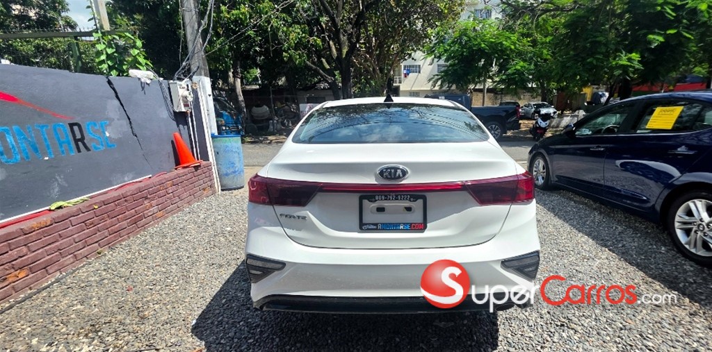 2021 Kia Forte LXS — foto 5 / 10