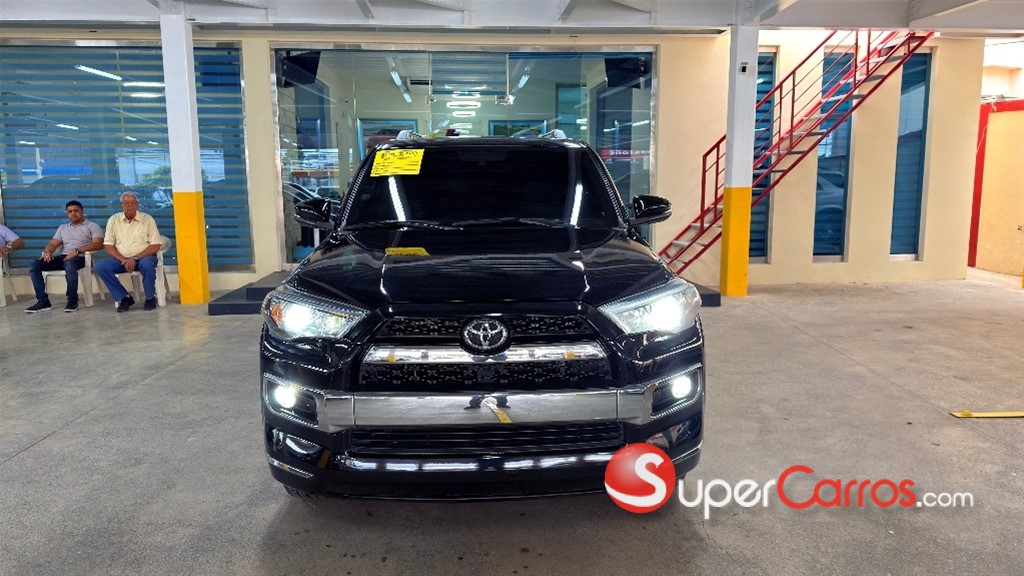 2016 Toyota 4 Runner Limited — foto 2 / 10