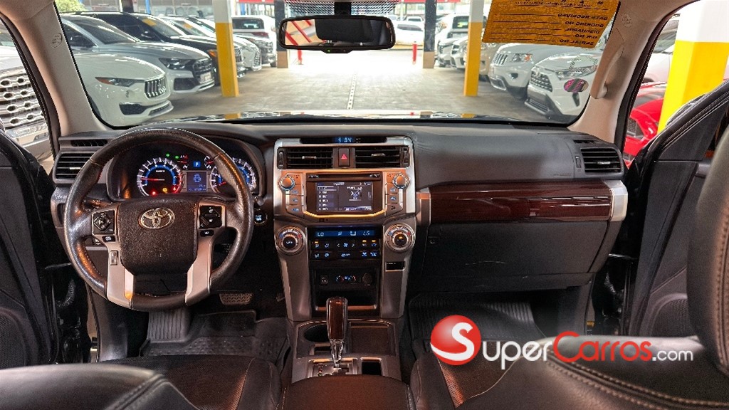 2016 Toyota 4 Runner Limited — foto 4 / 10