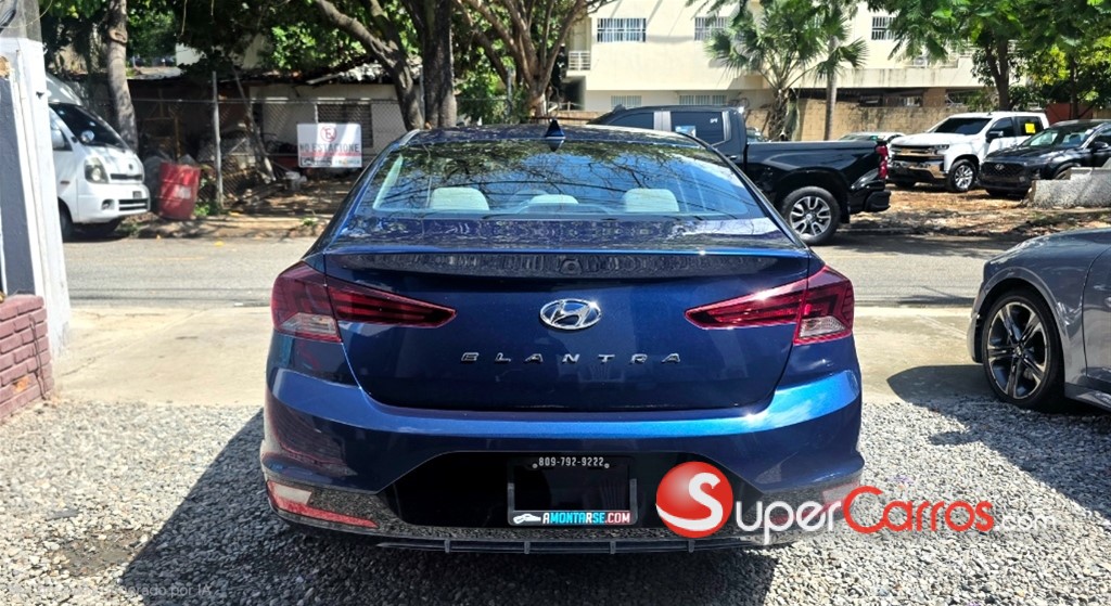 2020 Hyundai Elantra Value Edition — foto 5 / 10