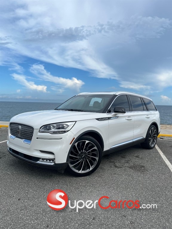 2020 Lincoln Aviator — foto 2 / 10