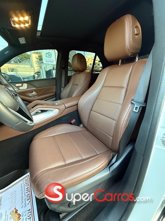 2025 Mercedes-Benz Clase GL 450 4MATIC — foto 9 / 10