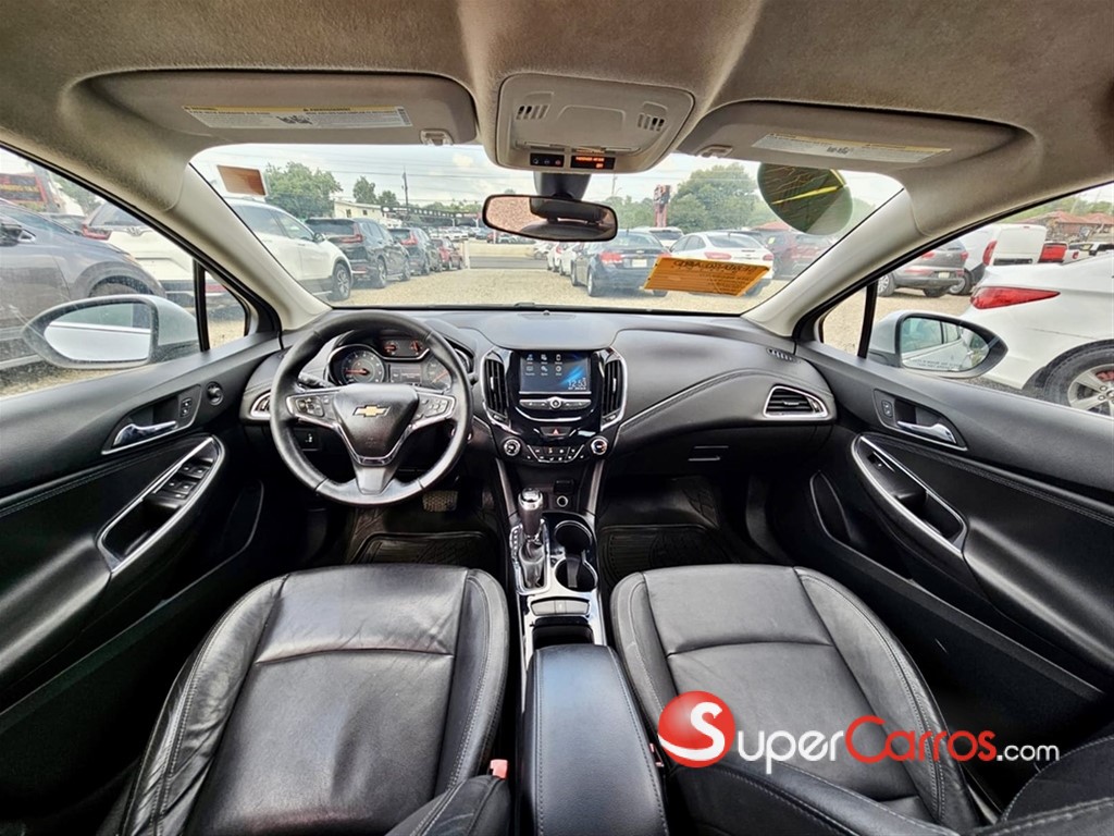2017 Chevrolet Cruze Premier — foto 8 / 11