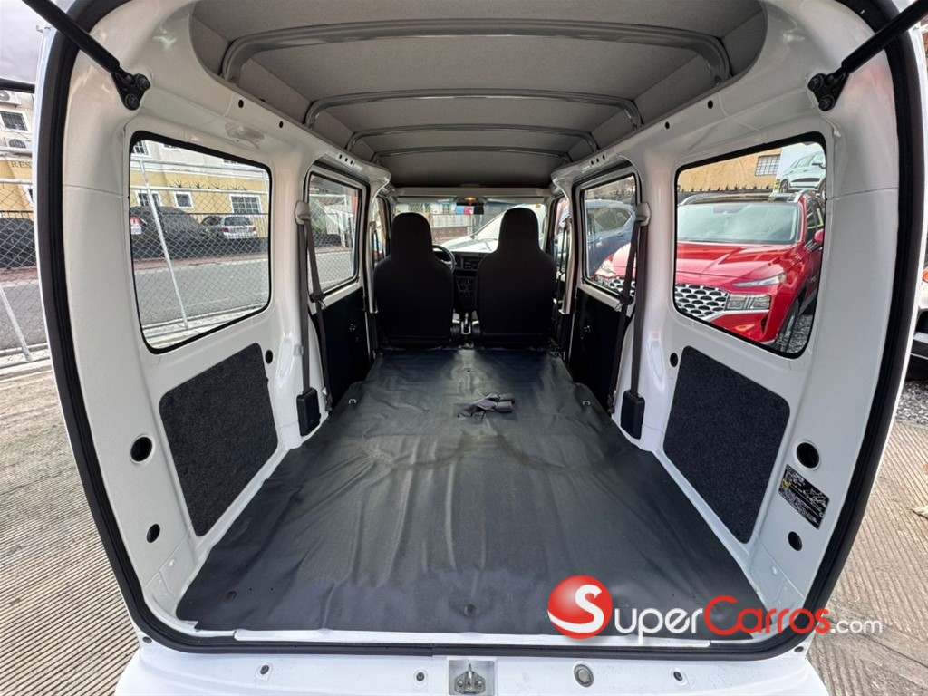 2020 Daihatsu Hijet — foto 7 / 9