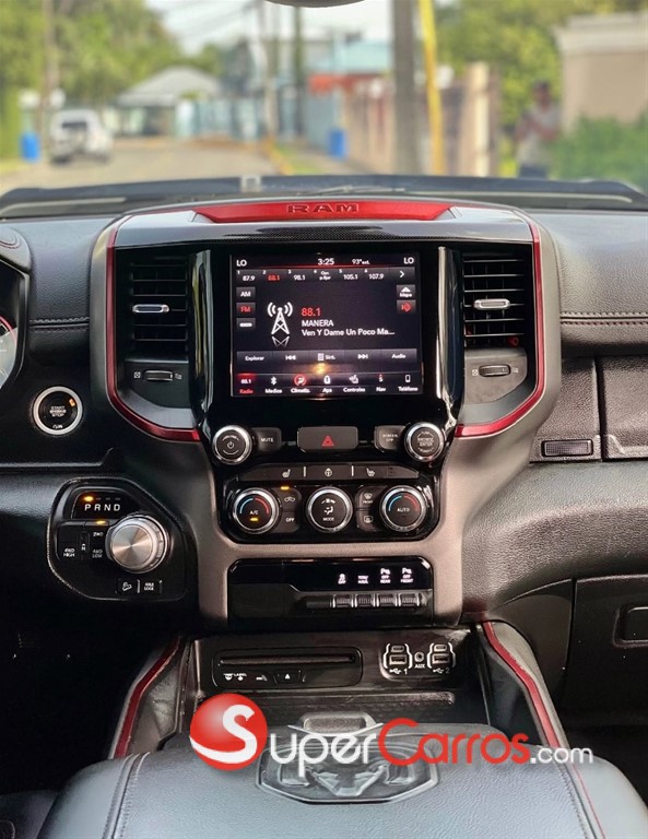 2020 Ram REBEL — foto 5 / 11