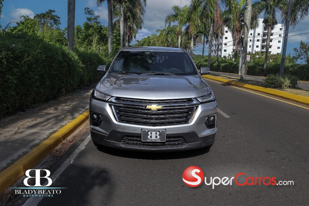 2023 Chevrolet Traverse LT — foto 2 / 11