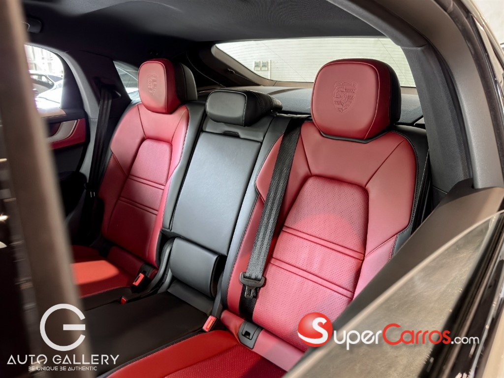 2025 Porsche Cayenne Hybrid — foto 10 / 11