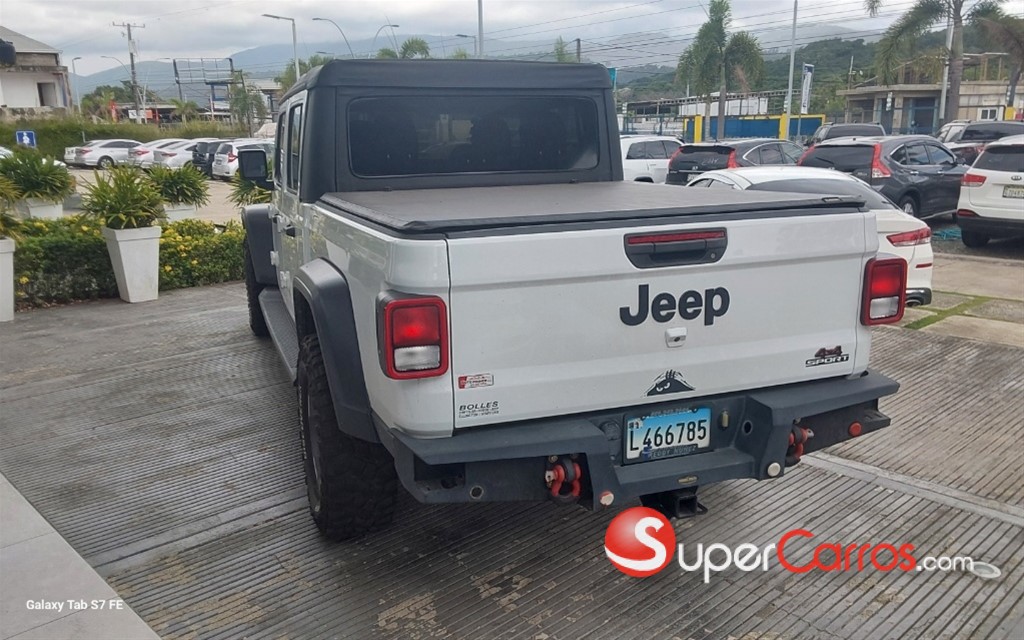 2020 Jeep Gladiator Sport — foto 5 / 6