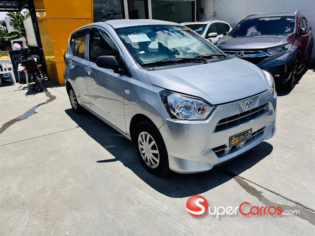 2020 Daihatsu Mira — foto 2 / 12