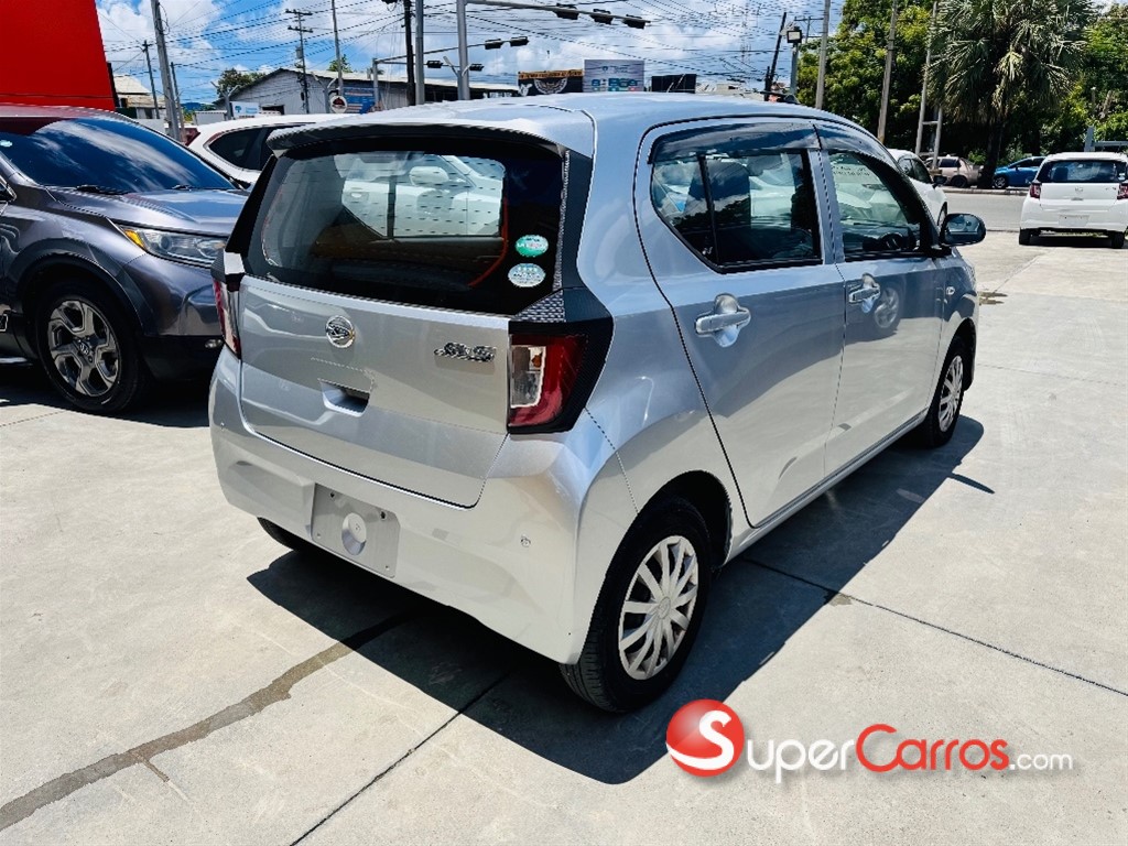 2020 Daihatsu Mira — foto 5 / 12