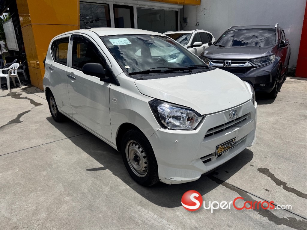 2021 Daihatsu Mira — foto 2 / 12
