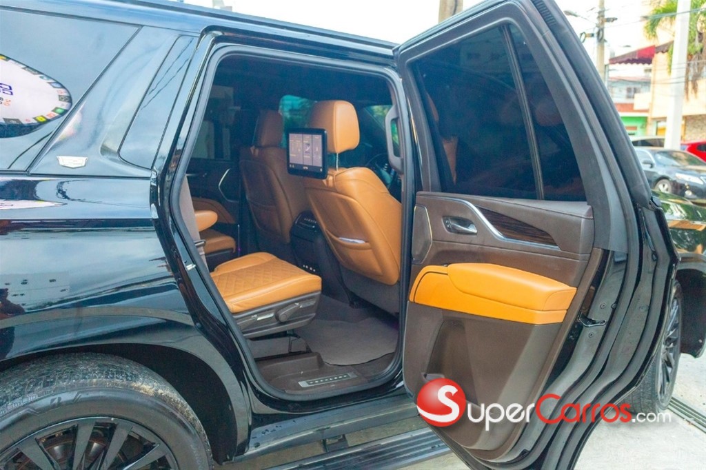 2021 Cadillac Escalade Premium Luxury — foto 6 / 10