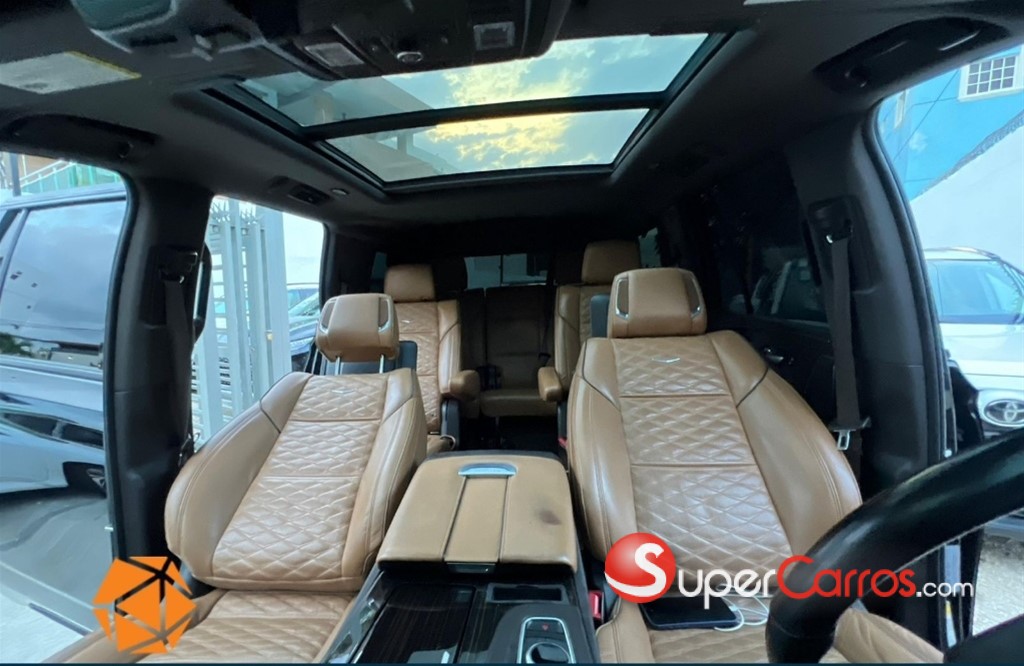 2021 Cadillac Escalade Premium Luxury — foto 7 / 10