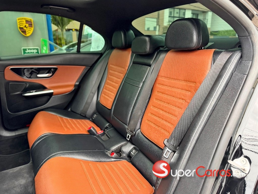 2022 Mercedes-Benz Clase C 300 AMG — foto 5 / 10