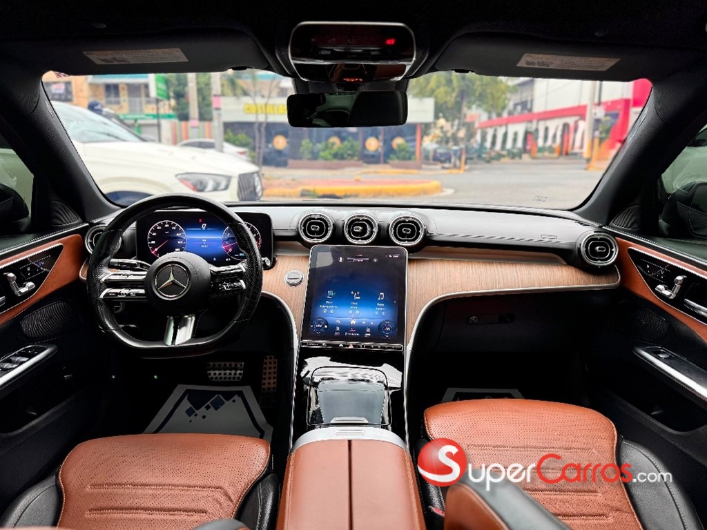 2022 Mercedes-Benz Clase C 300 AMG — foto 8 / 10