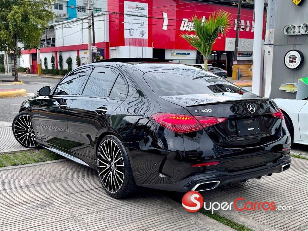 2022 Mercedes-Benz Clase C 300 AMG — foto 9 / 10