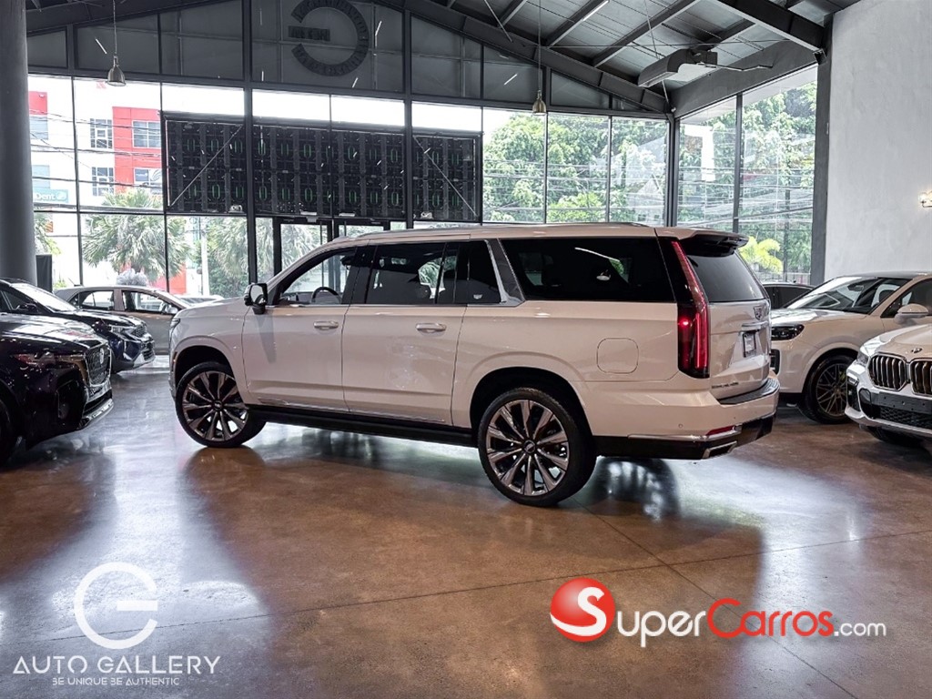2026 Cadillac Escalade Premium Luxury Long — foto 2 / 12