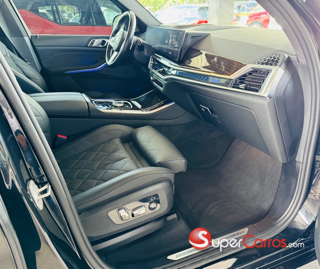 2024 BMW X 5 XDRIVE 40i — foto 9 / 12