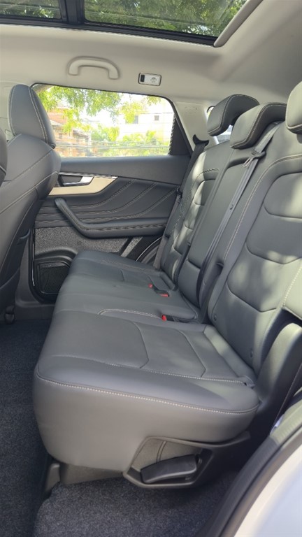 2027 Jetour X70 FL — foto 4 / 12