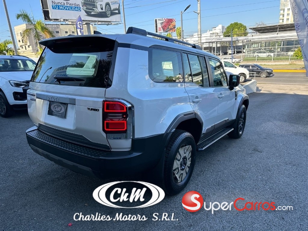 2026 Toyota Land Cruiser Prado All Rounder — foto 4 / 11