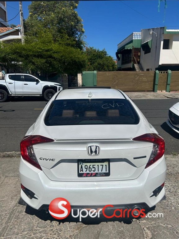 2017 Honda Civic Touring — foto 4 / 11