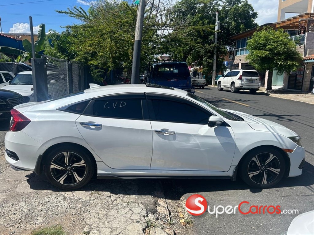 2017 Honda Civic Touring — foto 6 / 11