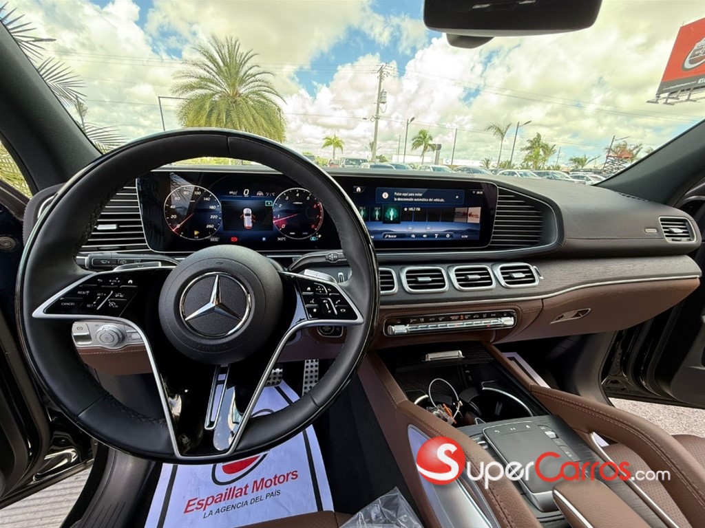 2025 Mercedes-Benz Clase GLS 450 AMG PLUS 4MATIC — foto 2 / 8
