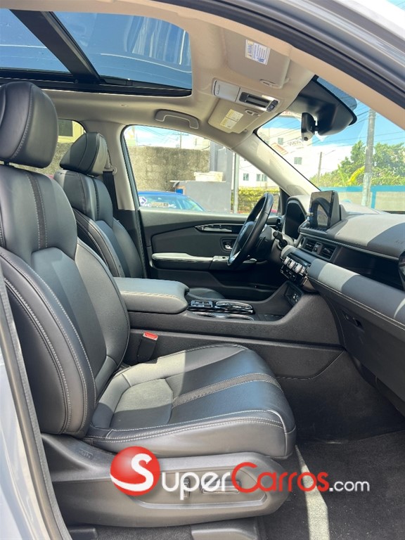 2023 Honda Pilot Touring — foto 6 / 10
