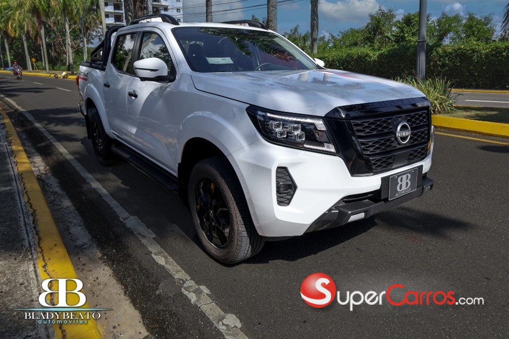2025 Nissan Frontier LE Katana Edition — foto 9 / 12