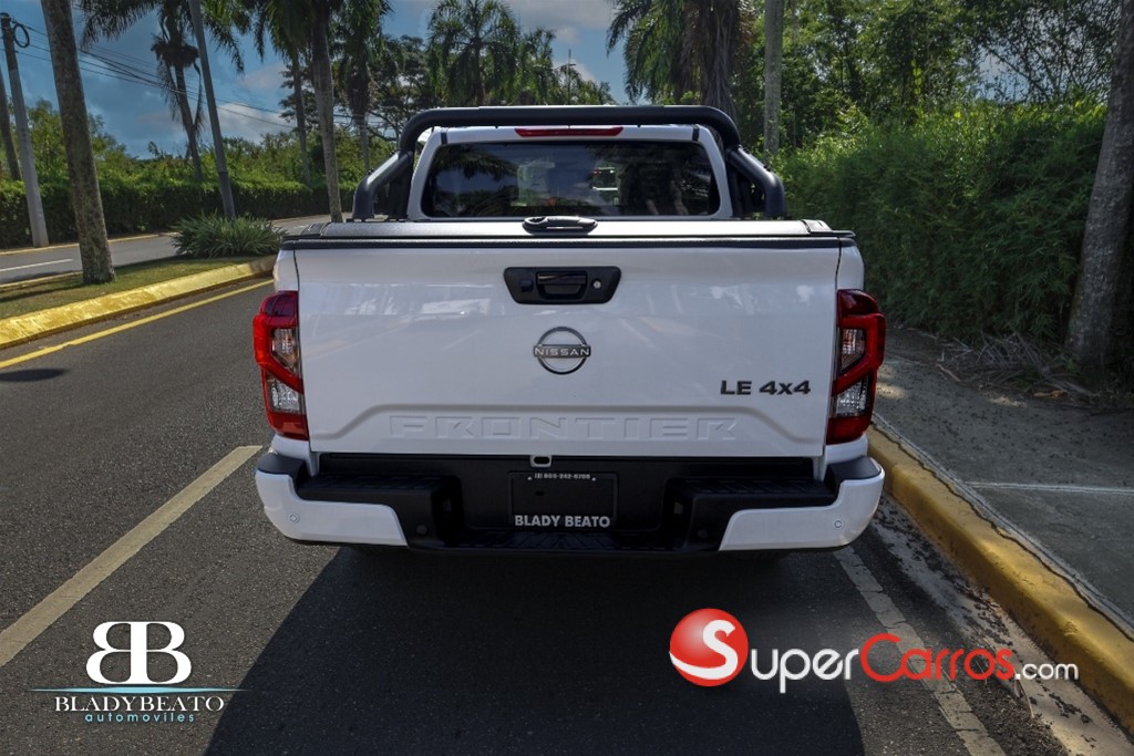 2025 Nissan Frontier LE Katana Edition — foto 11 / 12