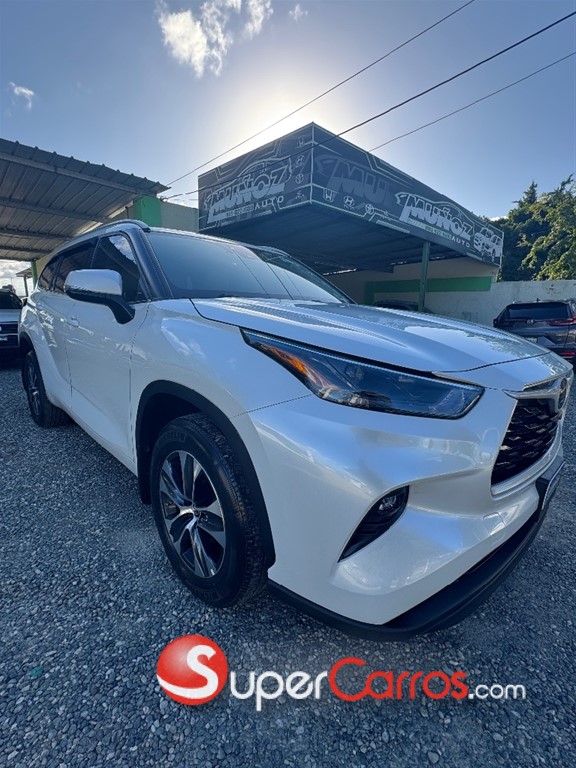2022 Toyota Highlander — foto 3 / 9