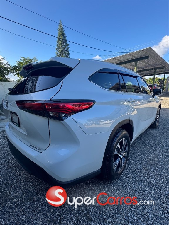 2022 Toyota Highlander — foto 4 / 9