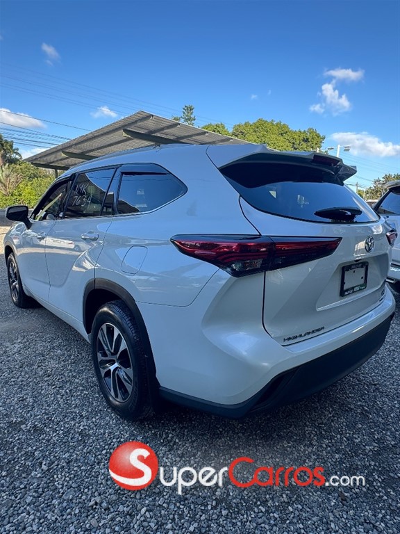2022 Toyota Highlander — foto 5 / 9