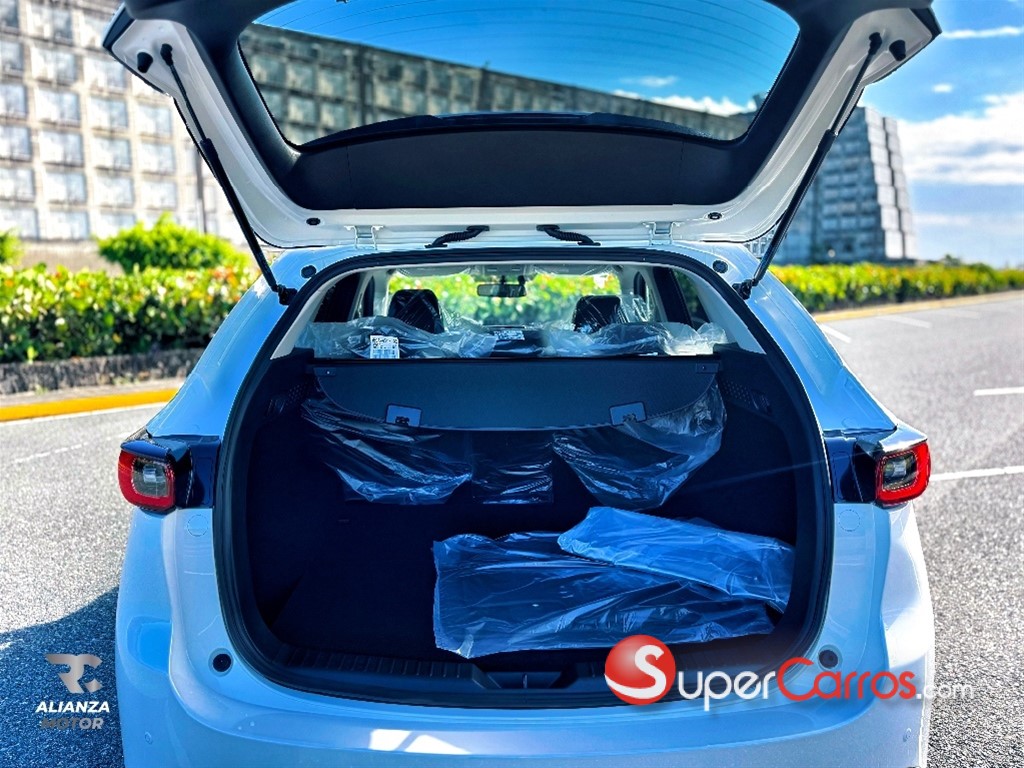 2026 Mazda CX-5 — foto 6 / 12