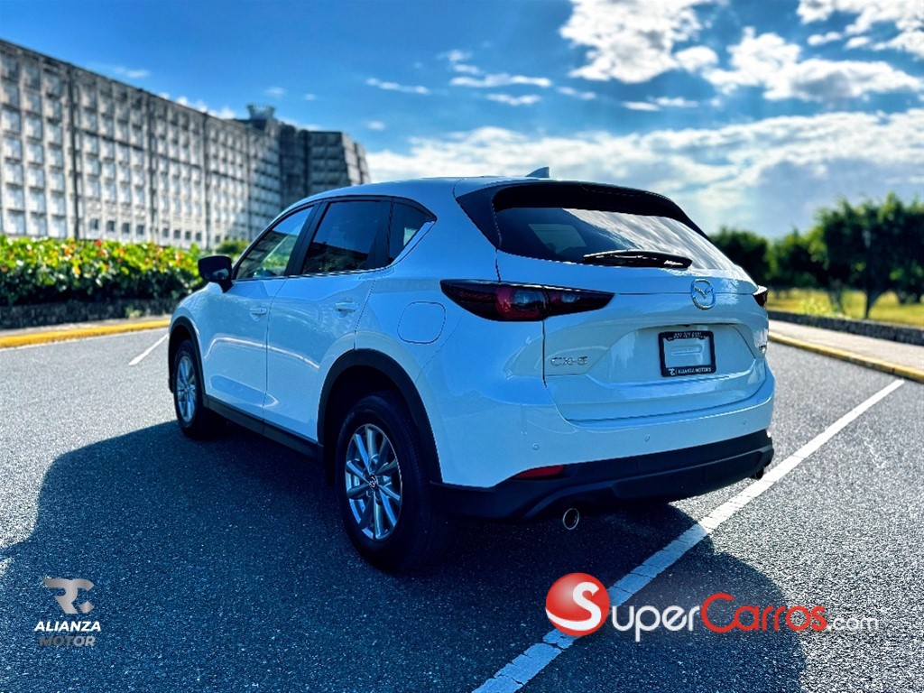 2026 Mazda CX-5 — foto 8 / 12