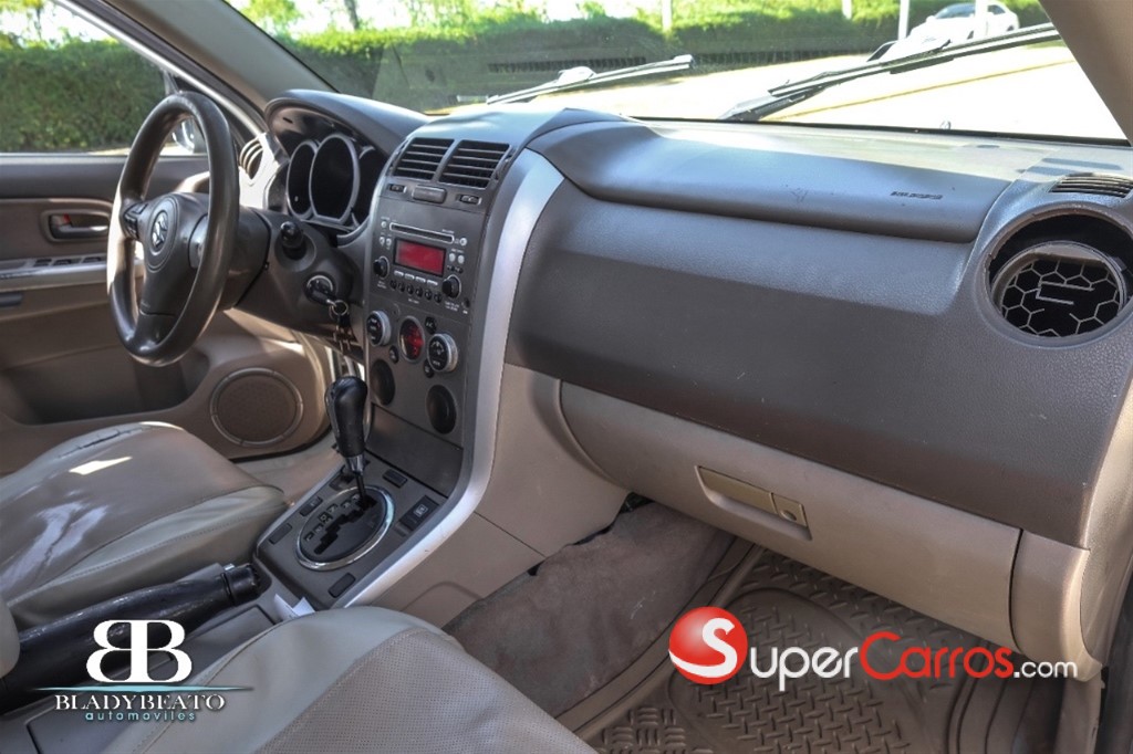 2011 Suzuki Grand Vitara — foto 3 / 11