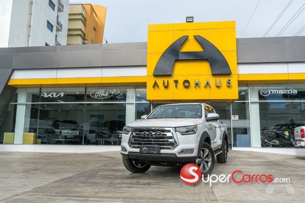 2026 Jac T8