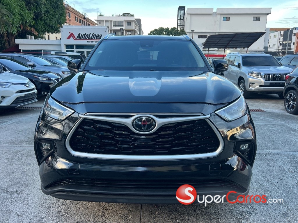 2020 Toyota Highlander XLE — foto 2 / 12