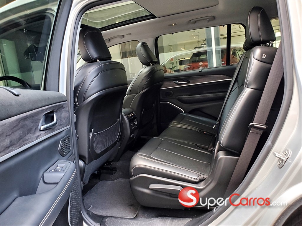 2022 Jeep Grand Cherokee L Limited — foto 4 / 12